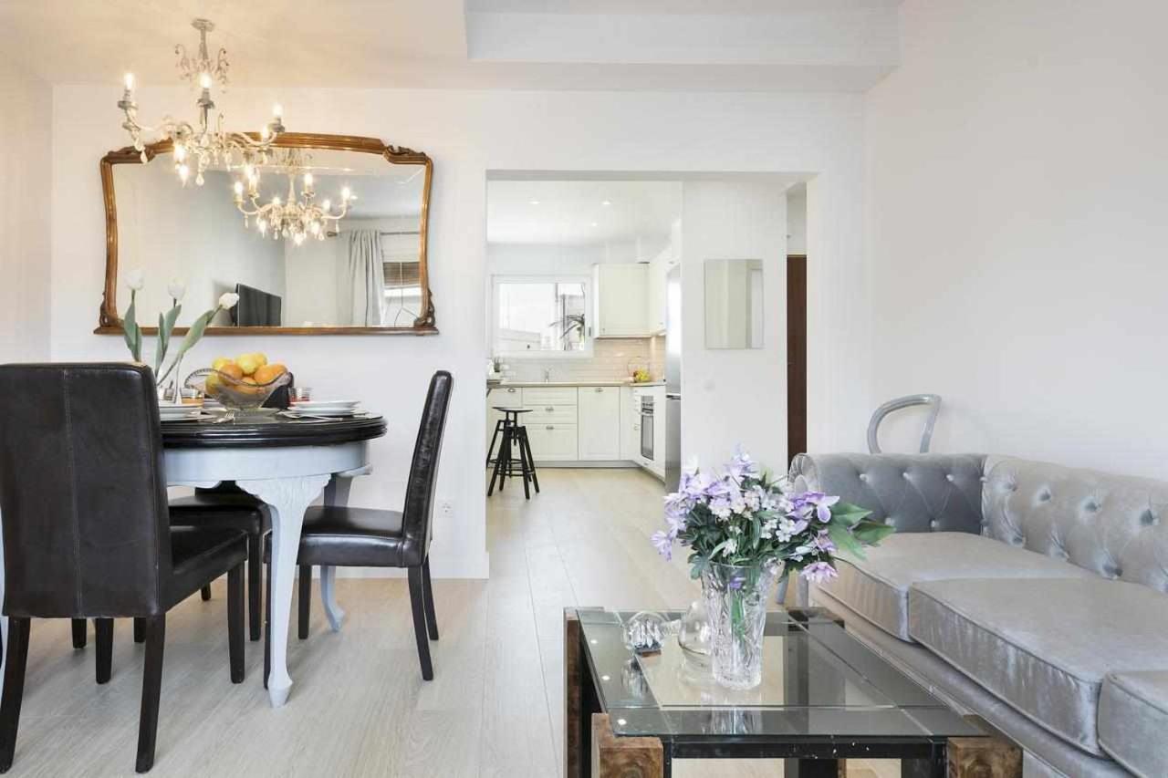 Apartment Leonor Барселона Экстерьер фото