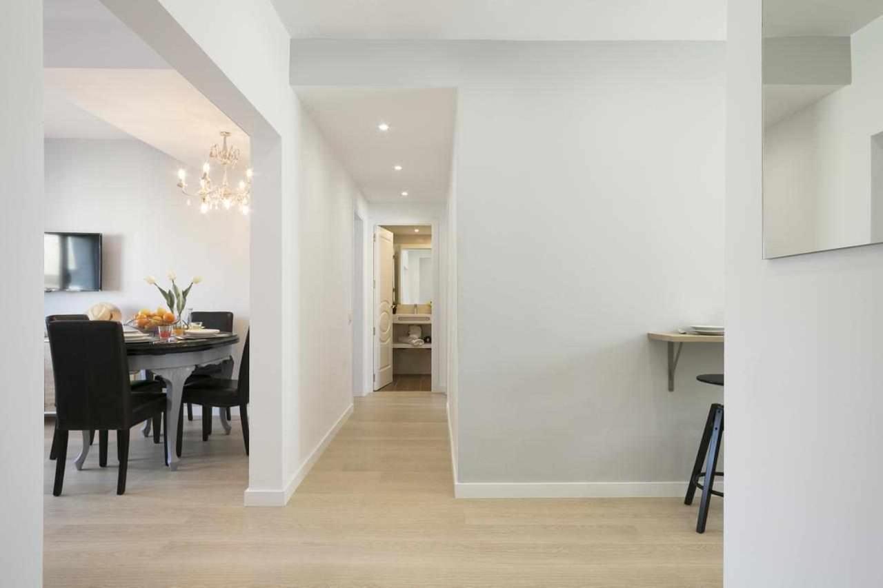 Apartment Leonor Барселона Экстерьер фото